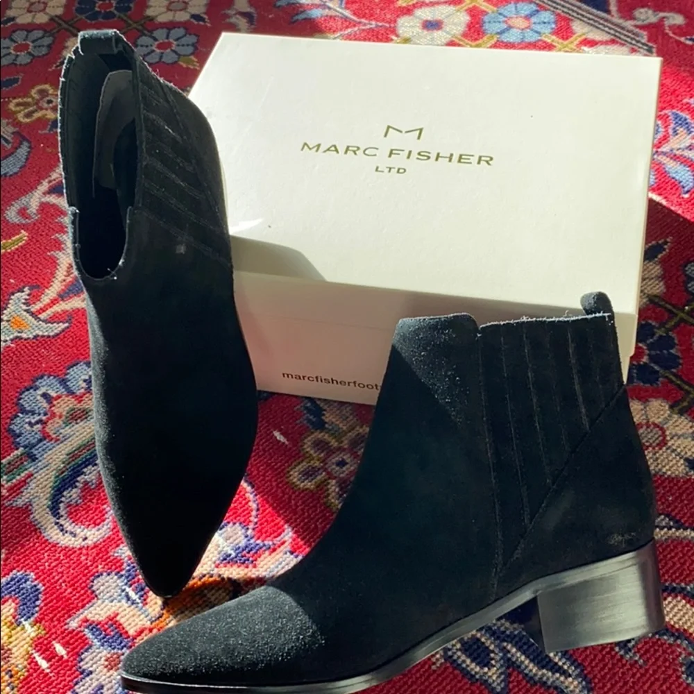 Marc Fisher black suede - Picture 3 of 3